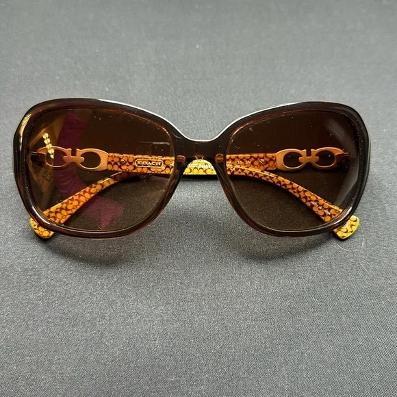 Coach Signature Sunglasses with Case Coach Black Sunglasses with Signature Case main image 3